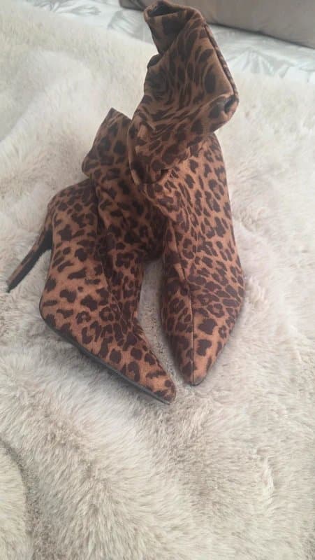 New Look Leopard print ankle boots size 6
