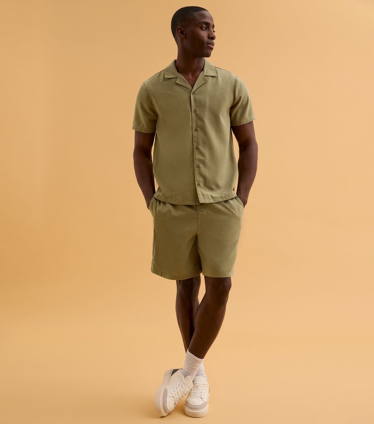 New Look Men's Light Khaki Regular Short Sleeve Linen Look Shirt New Look