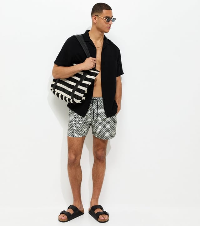 New Look Men's Blue Regular Diamond Tile Print Swim Shorts New Look - 3