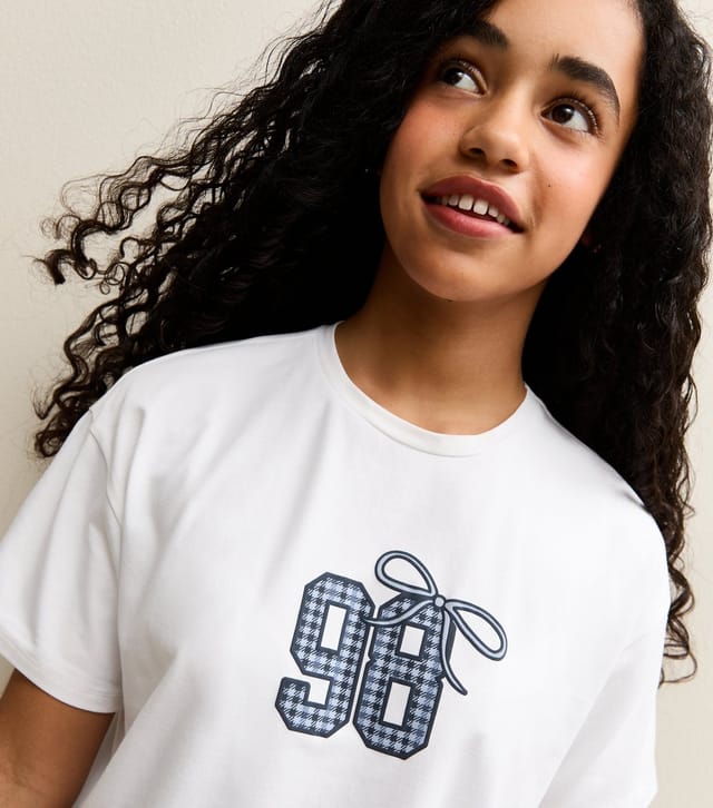 New Look Girls' Navy Check T-Shirt and Shorts Pyjama Set New Look - 2