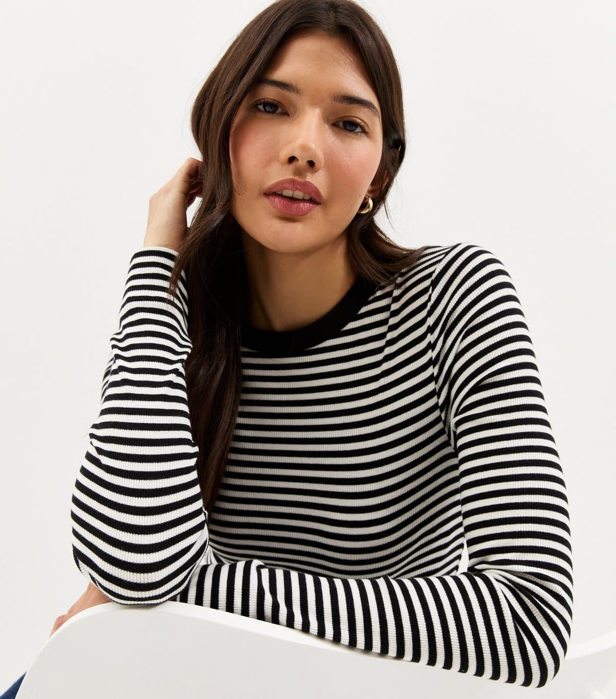 New Look Women's White Striped Long Sleeve Ribbed Crew Neck Top New Look