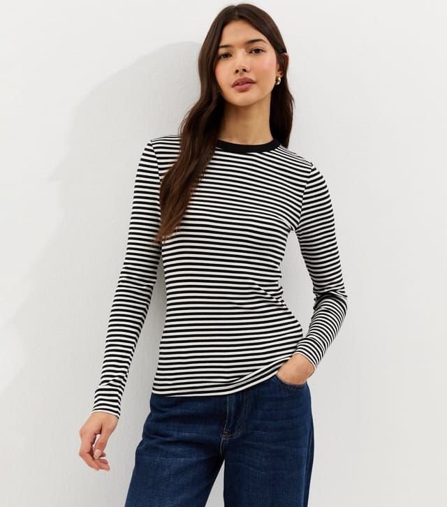 New Look Women's White Striped Long Sleeve Ribbed Crew Neck Top New Look - 2