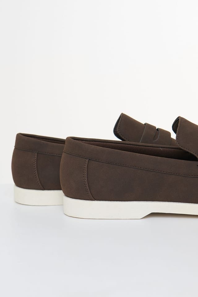 Threadbare Threadbare Men's Faux Suede Penny Loafers in Chocolate - 2