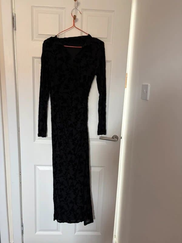 New Look Long black dress with velvet flowers
