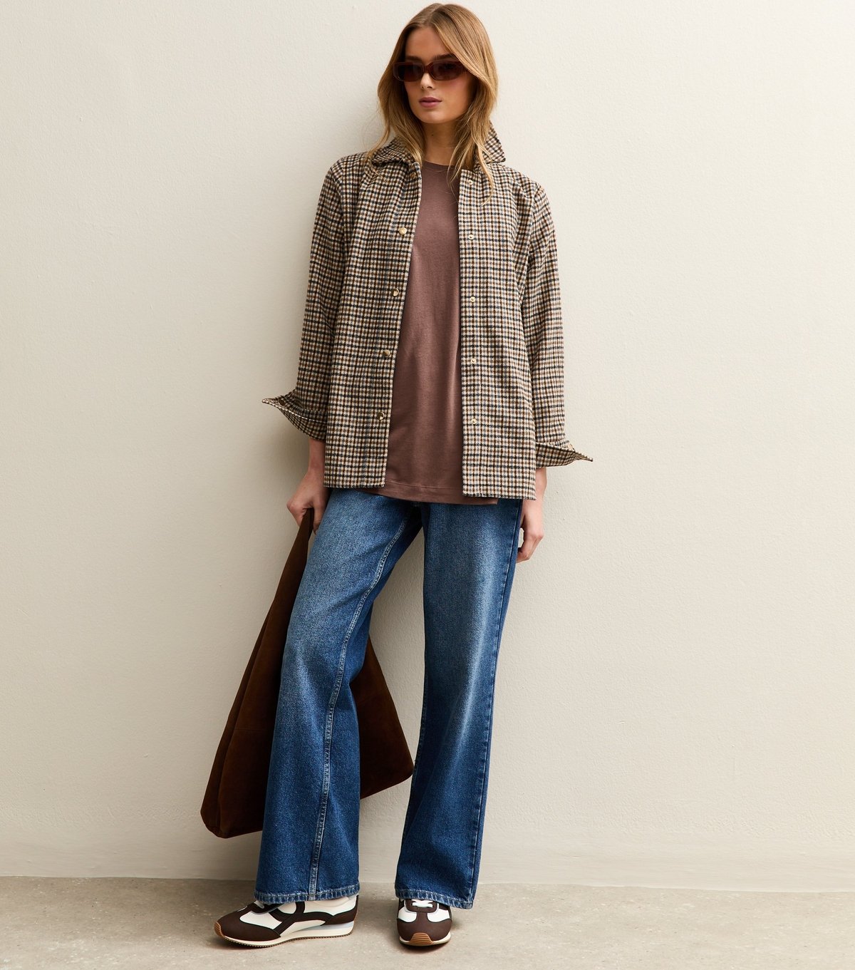 New Look Women's Dark Brown Oversized T-Shirt New Look - 2