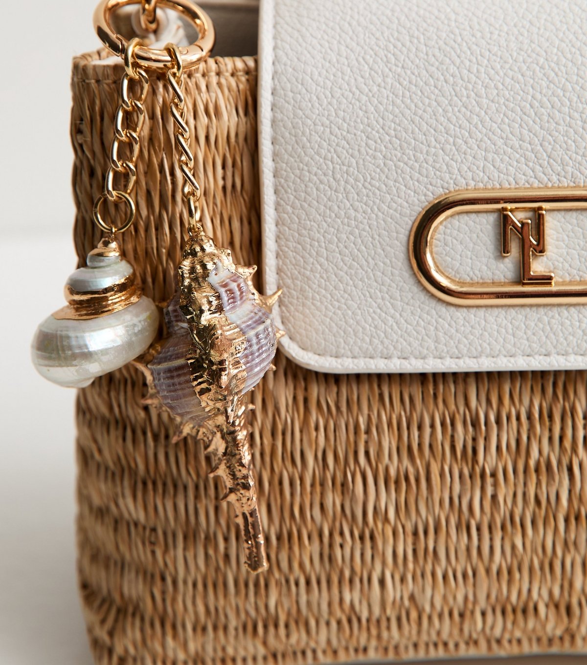 New Look Stone Woven Plaited Handle Crossbody Bag New Look - 3