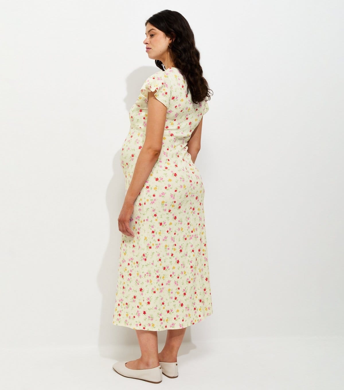 New Look Women's Maternity Cream Floral Flutter Sleeve Lace Trim Midi Dress New Look - 4