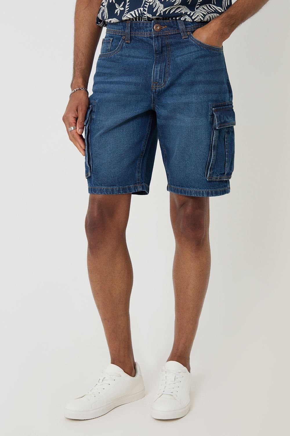 Threadbare Threadbare Men's Regular Fit Denim Cargo Shorts in Blue