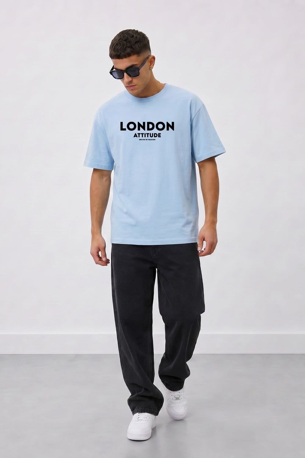 LONDON ATTITUDE LONDON ATTITUDE Men's Japanese Inspired Premium Cotton Relaxed Fit T-Shirt in Light Blue - 4