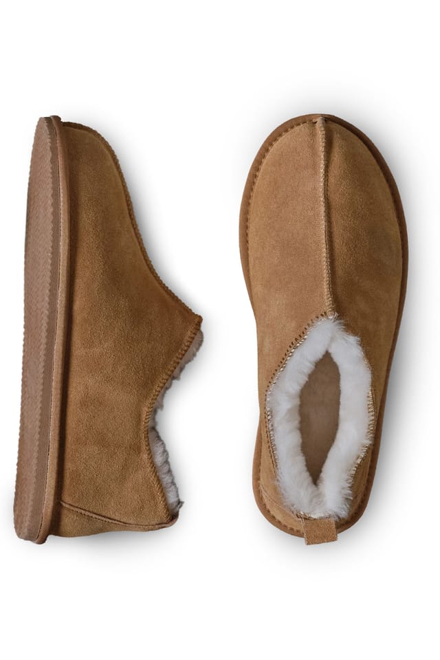 WoolOvers WoolOvers Men's Mens Suede & Sheepskin Short Boot in Tan - 2