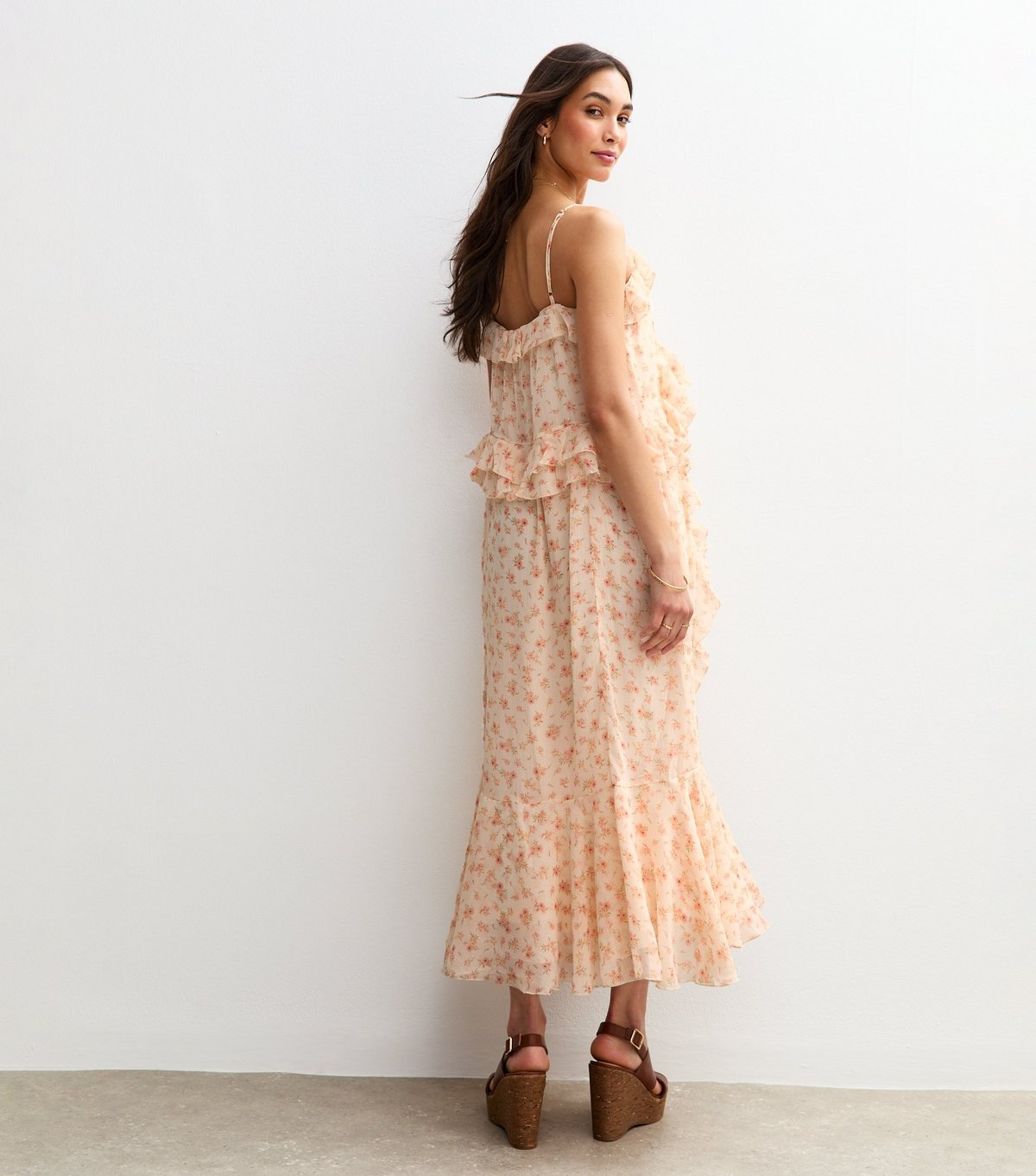 New Look Women's Cream Floral Print Chiffon Midi Dress New Look - 4