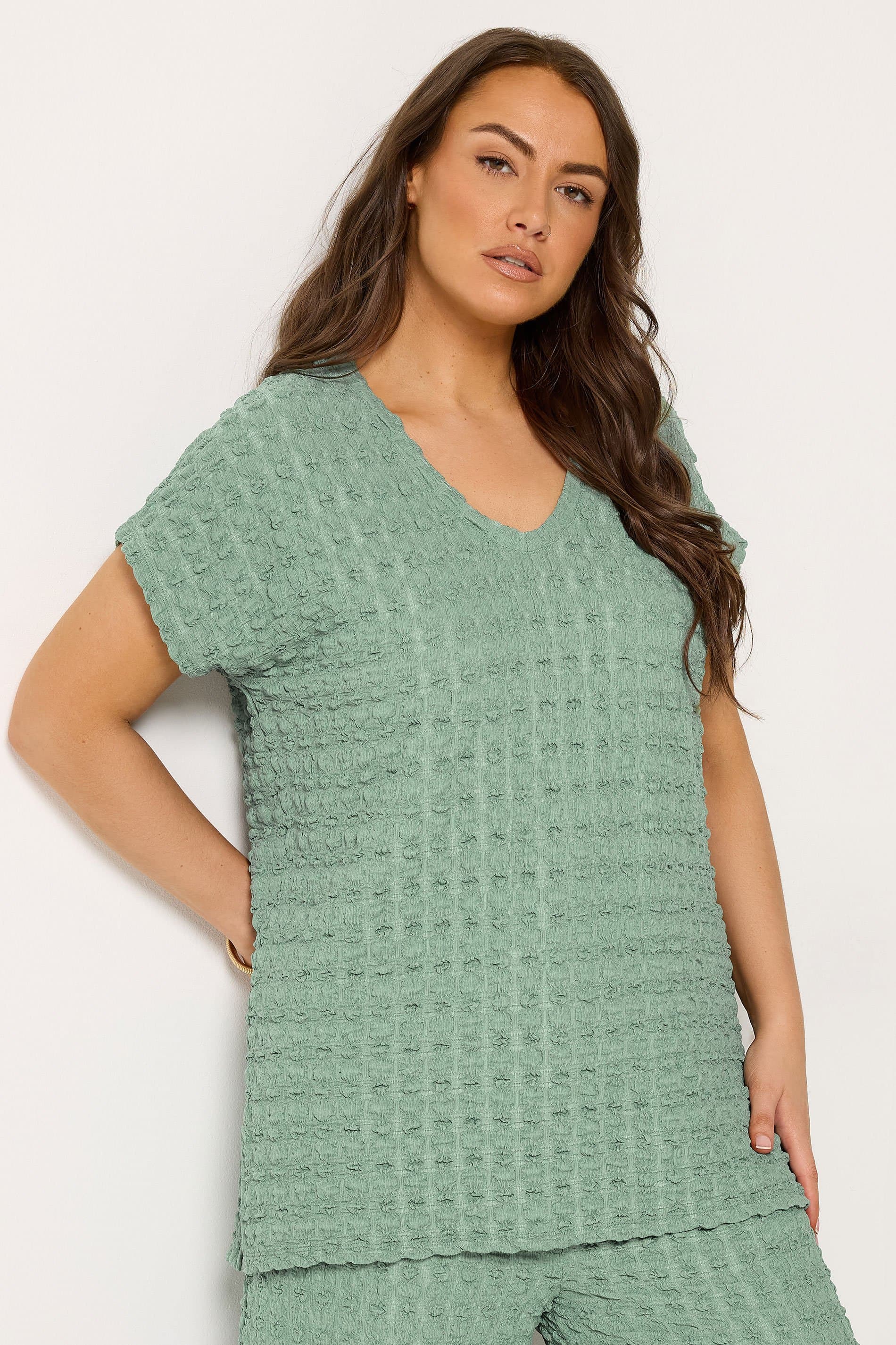 Yours Plus Size Sage Green Bubble Textured Tshirt