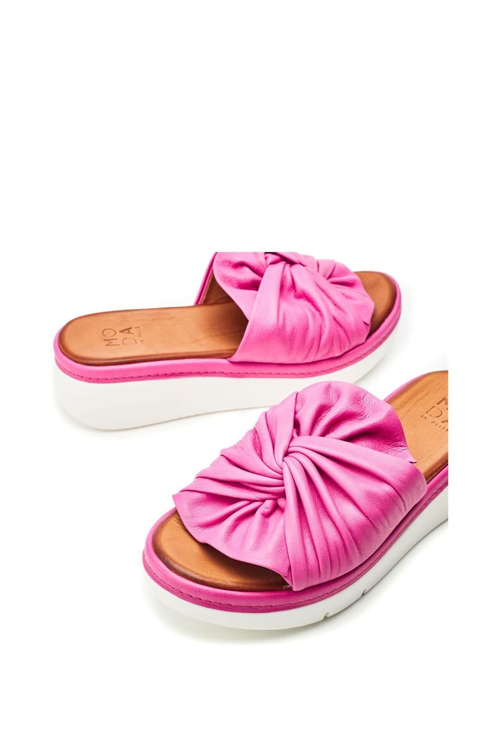 Moda In Pelle Moda In Pelle Women's 'Ollin' Leather Flatforms in Pink - 4