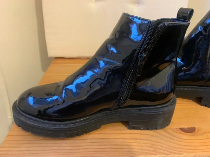 New Look Black patent leather ankle boots