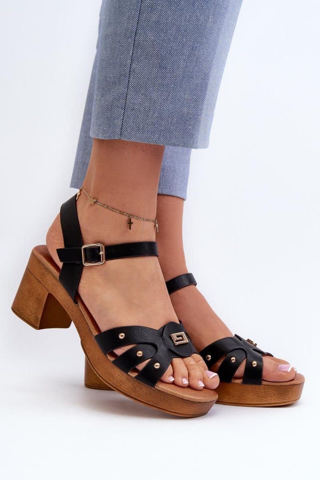 Love Lace Love Lace Women's Lightweight Adjustable Heel Sandals Soft Insole Buckle Strap in Black