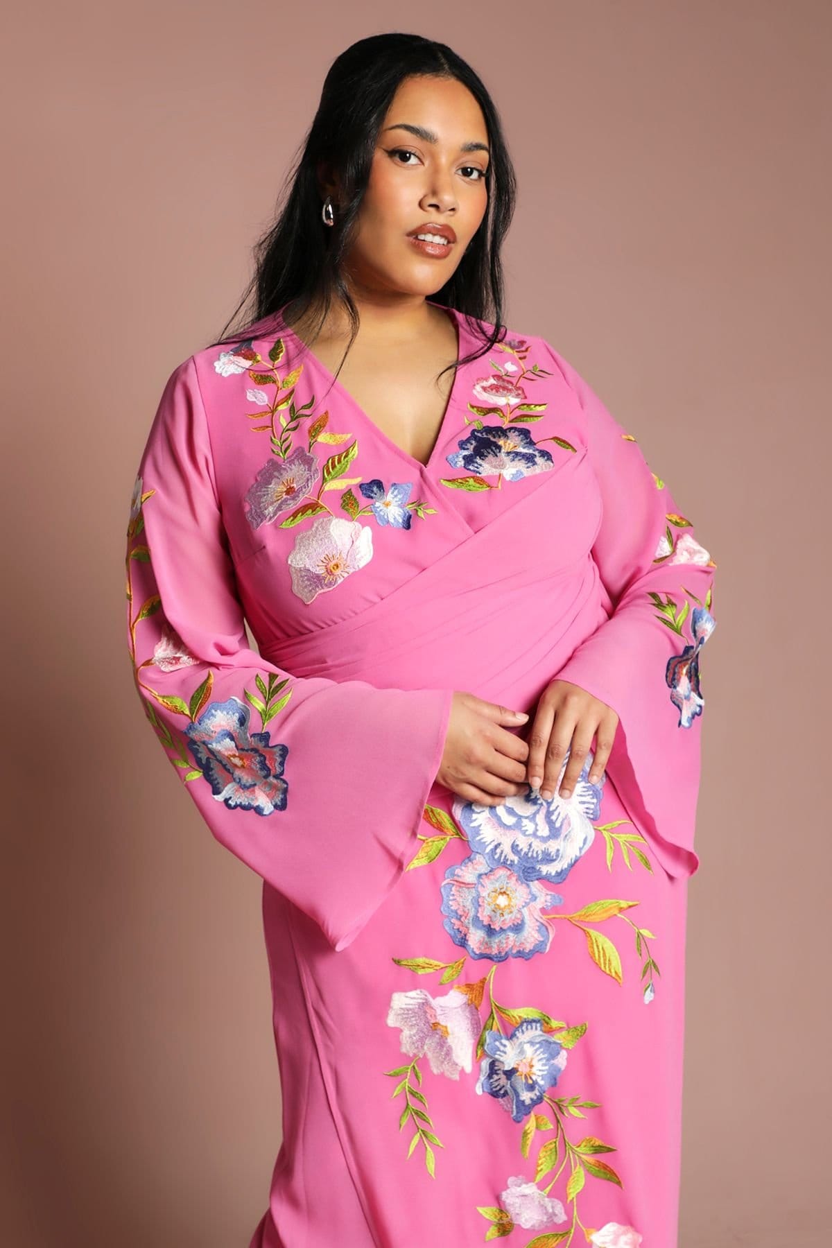 Coast Coast Women's Plus Embroidered V Neck Wrap Midi Dress in Pink - 4