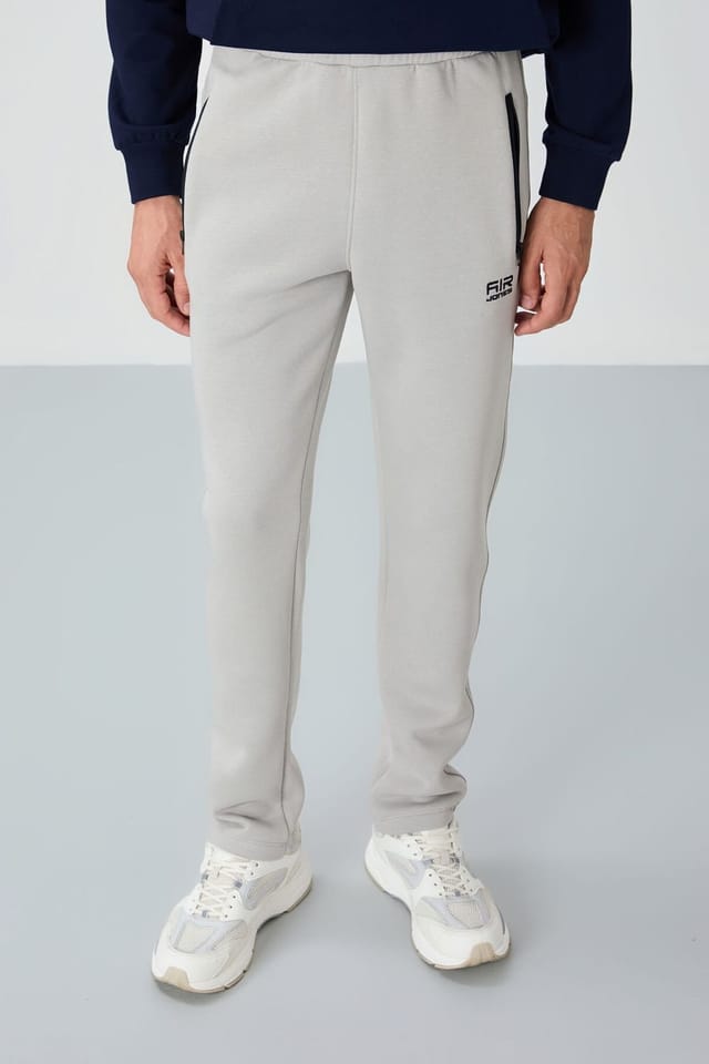 Tommy Life Tommy Life Men's Regular Fit Fleece Sweatpants in Light Grey - 3