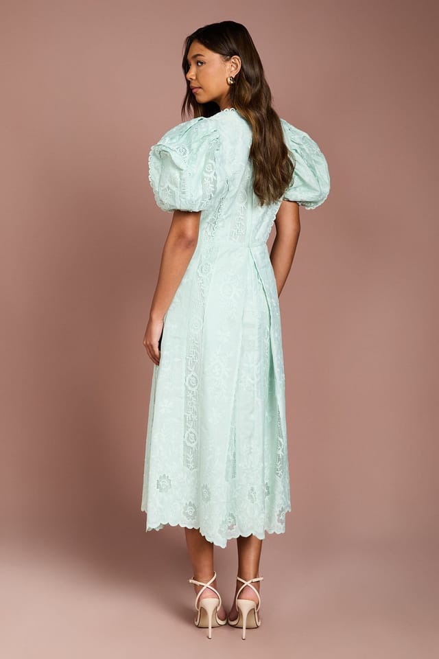 Coast Coast Women's Puff Sleeve Lace Midi Dress in Mint - 3