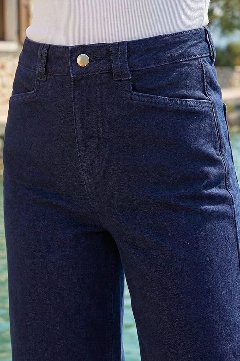 Dusk Dusk Women's Denim Pocket Detail Wide Leg Culotte in Indigo - 4