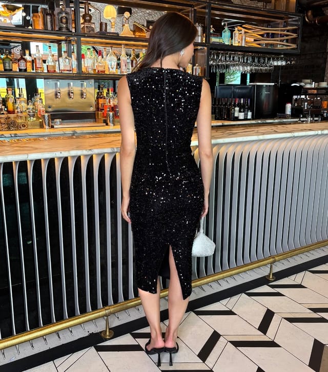 AX Paris Women's Black Velvet Sequin V-Neck Midi Dress AX Paris New Look - 3