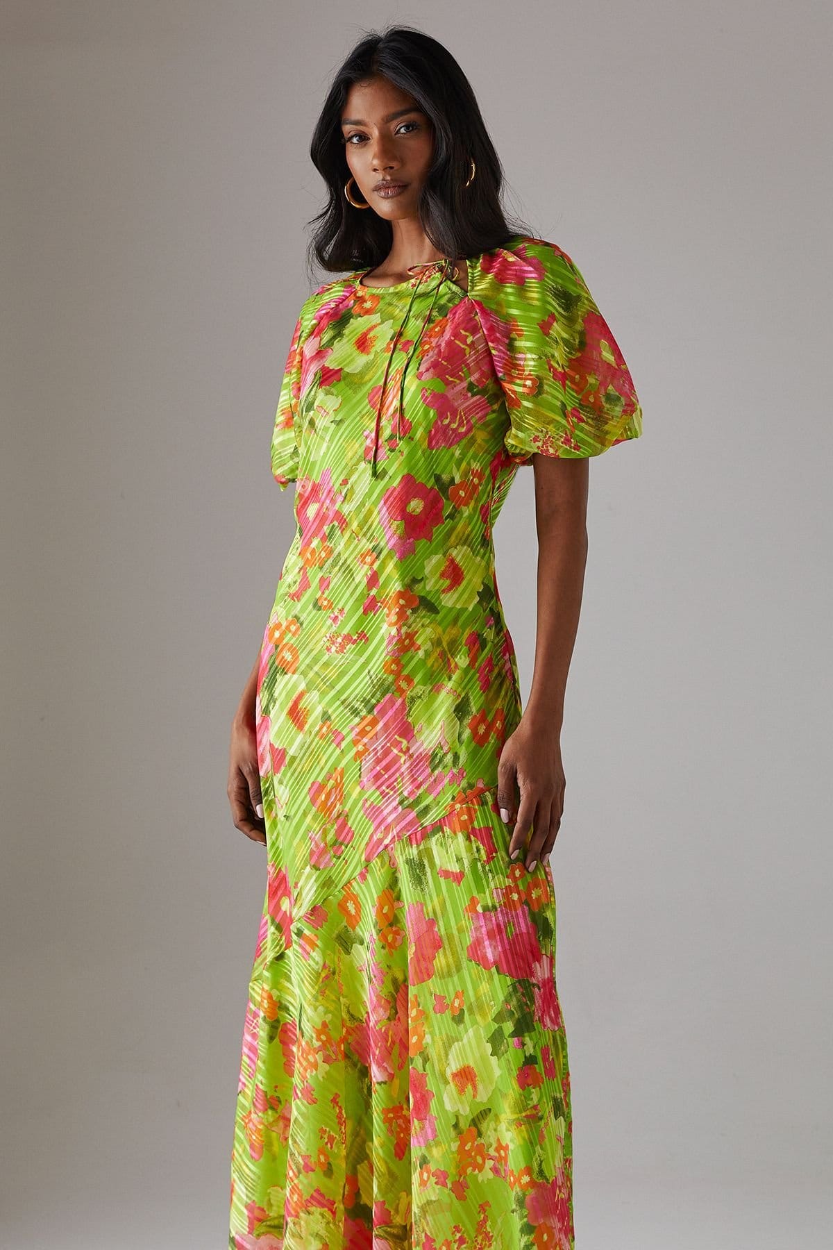 Warehouse Warehouse Women's Shadow Stripe Tie Neck Bias Midi Dress in Floral - 4