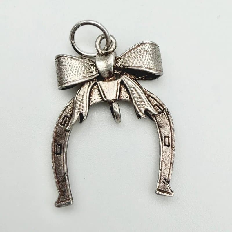 no brand Vintage 925 Sterling Silver Lucky Horseshoe Charm Pendant