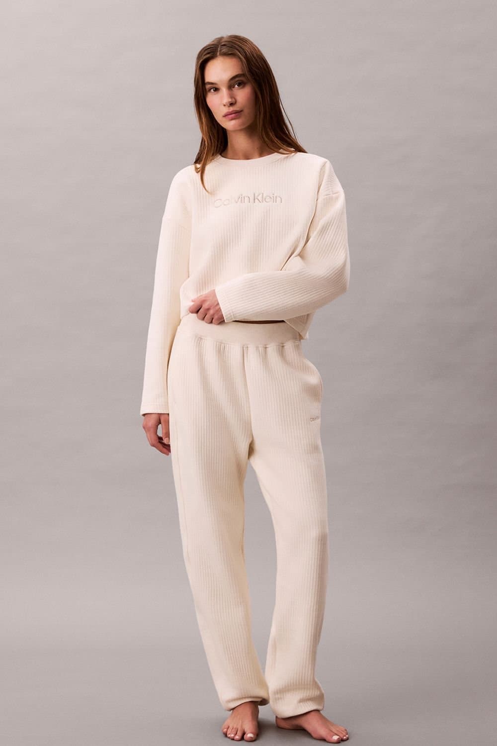 Calvin Klein Calvin Klein Women's Modern Terry Quilted Quilted Jogger Ivory