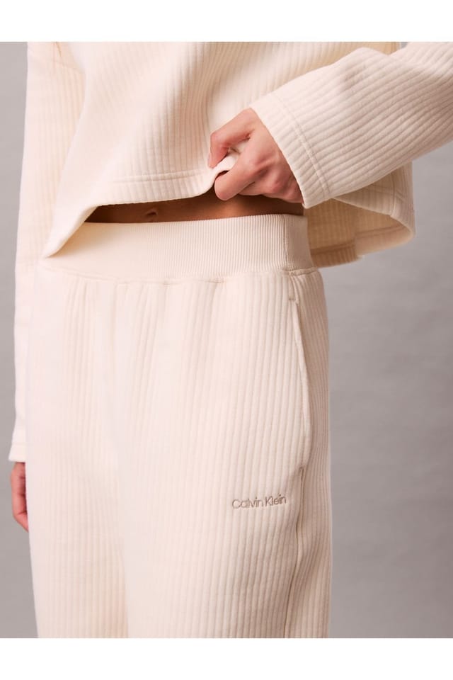 Calvin Klein Calvin Klein Women's Modern Terry Quilted Quilted Jogger Ivory - 2