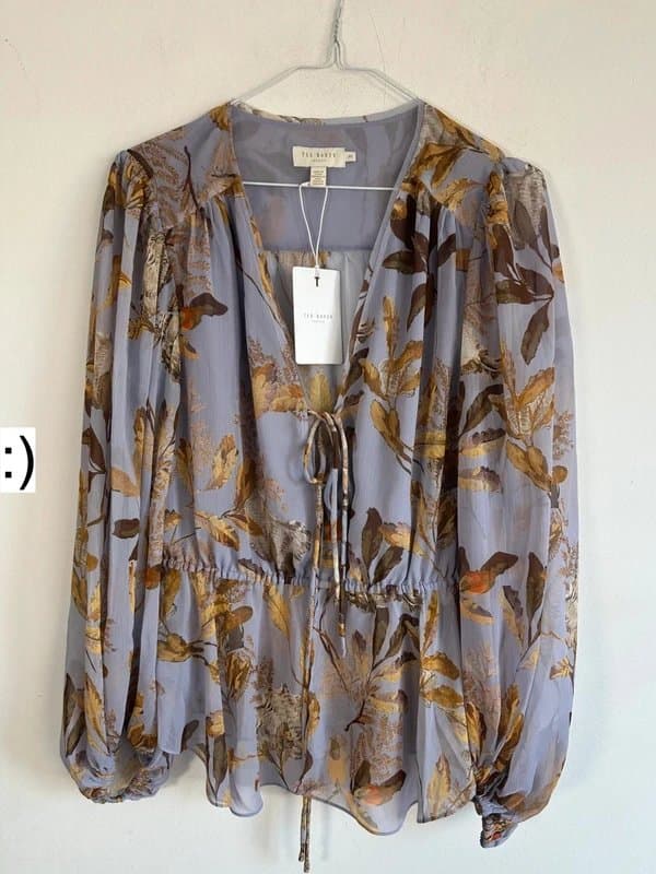Ted Baker Ted baker £120 12 lilac blouse new BNWT floral chiffon v neck bnwt