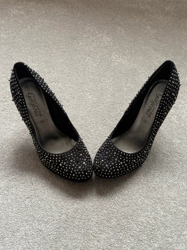 New Look New Look Gorgeous Black Embellished High Heels – UK 6 / EU 39