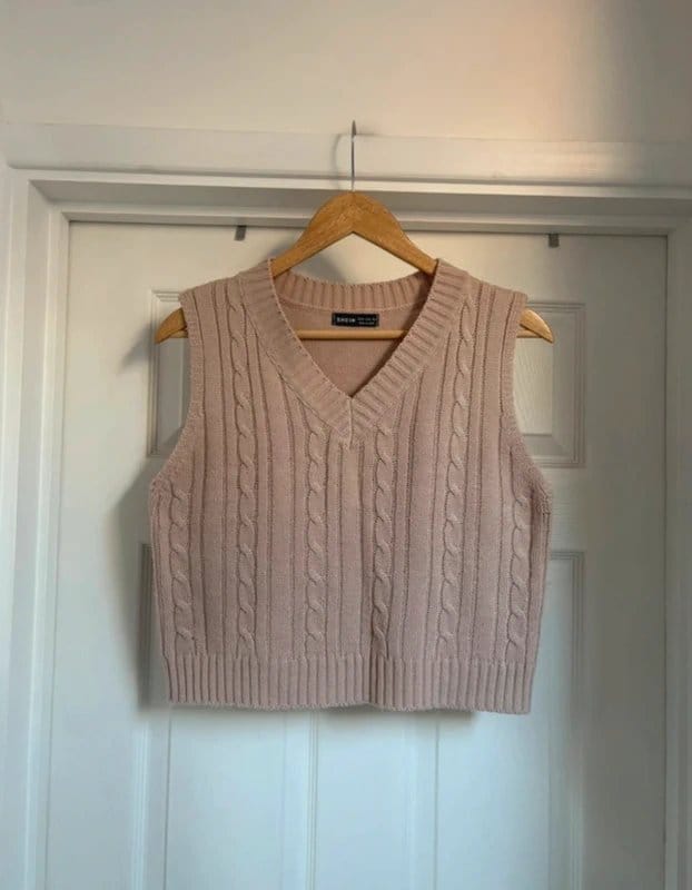 Shein Beige V-Neck Cable Knit Sweater Vest Top Size M 12-14