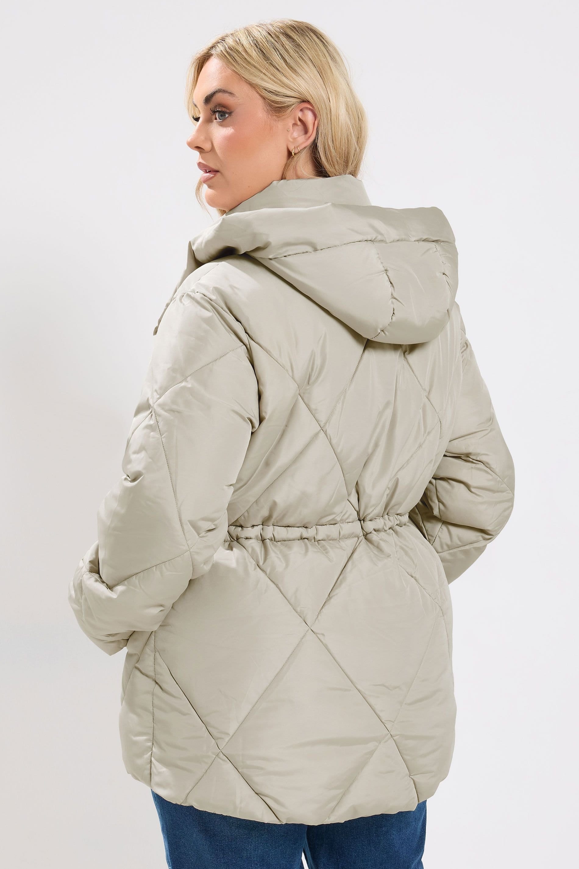 Yours Yours Women's Diamond Quilted Puffer Coat in Ivory - 4