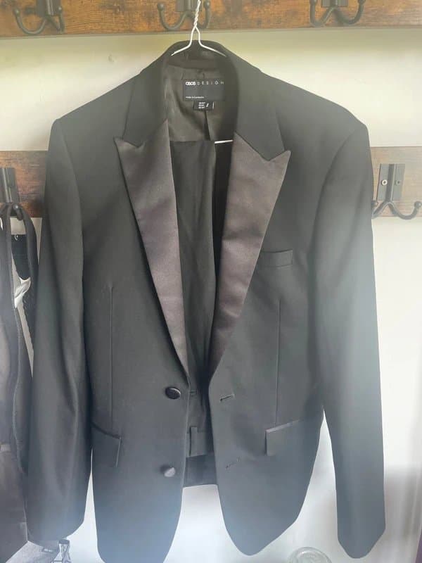ASOS Design Full Tuxedo Set