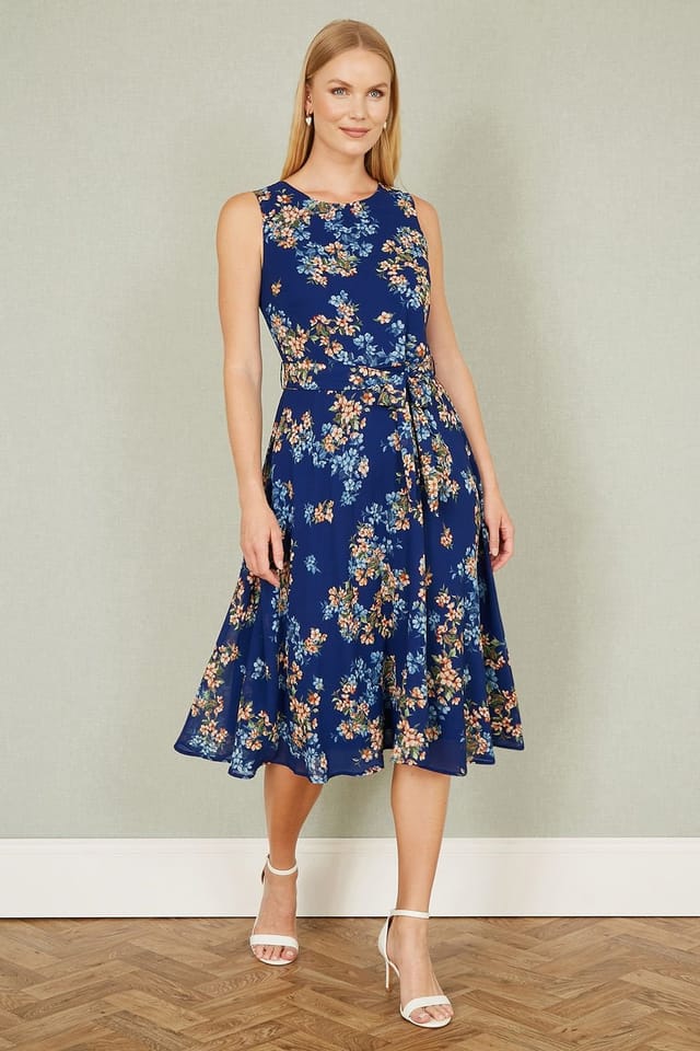 Yumi Yumi Women's Navy Floral Skater Sleeveless Dress in Blue - 2