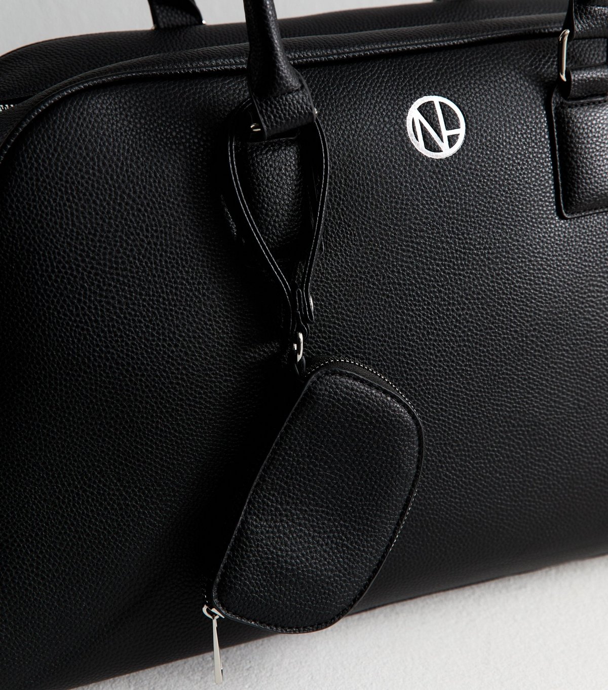 New Look Black Faux Leather Large Weekend Bag New Look - 3