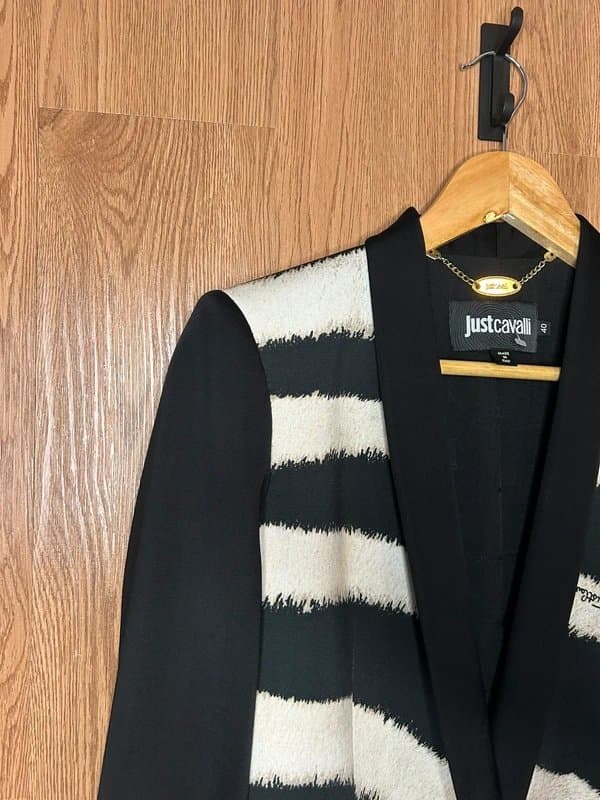 Just Cavalli Just Cavalli Womens Blazer jacket Size 40 black and white Zebra print coat C72