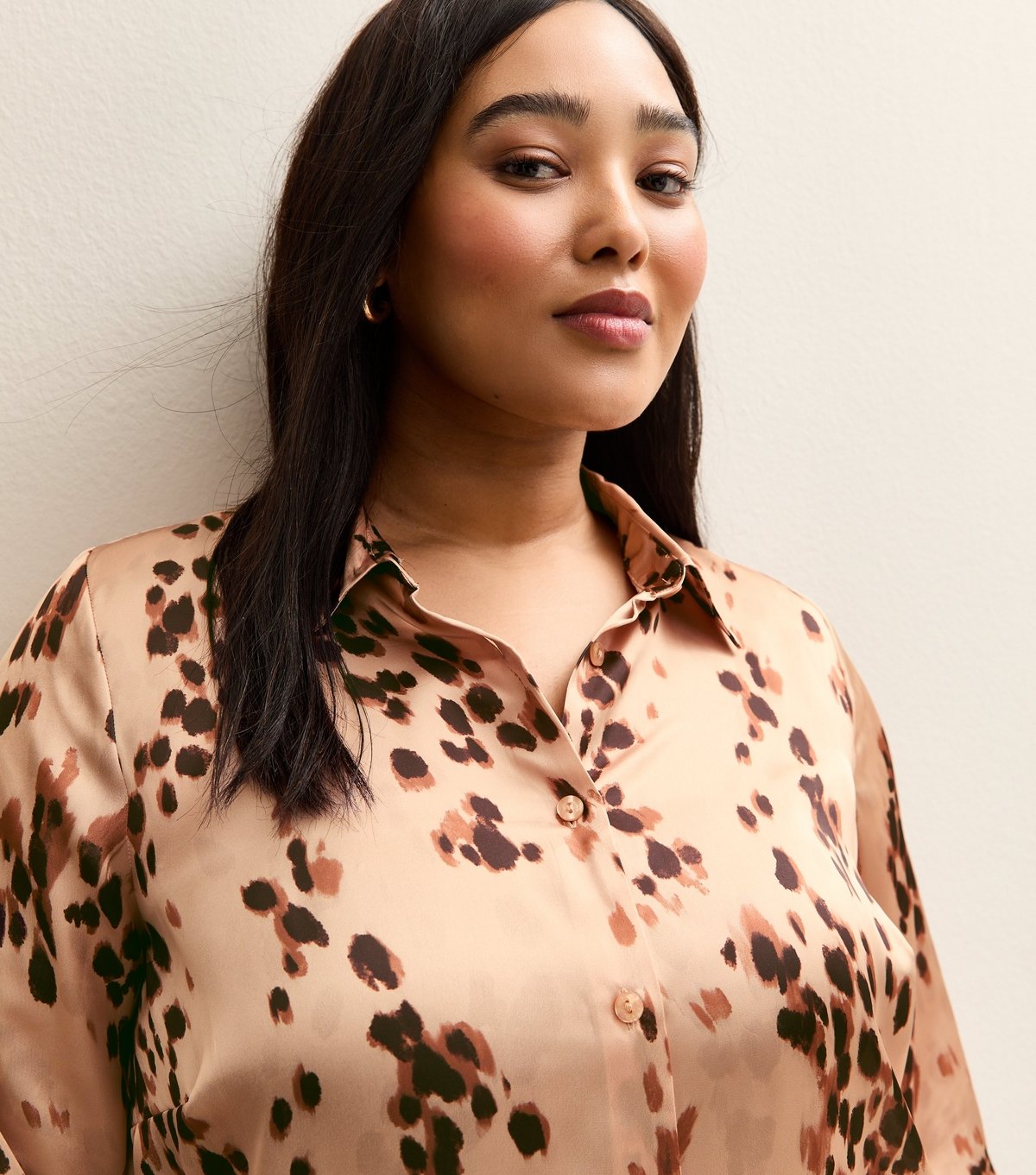 New Look Women's Plus Size Pink Leopard Print Print Satin Shirt Curves New Look - 2