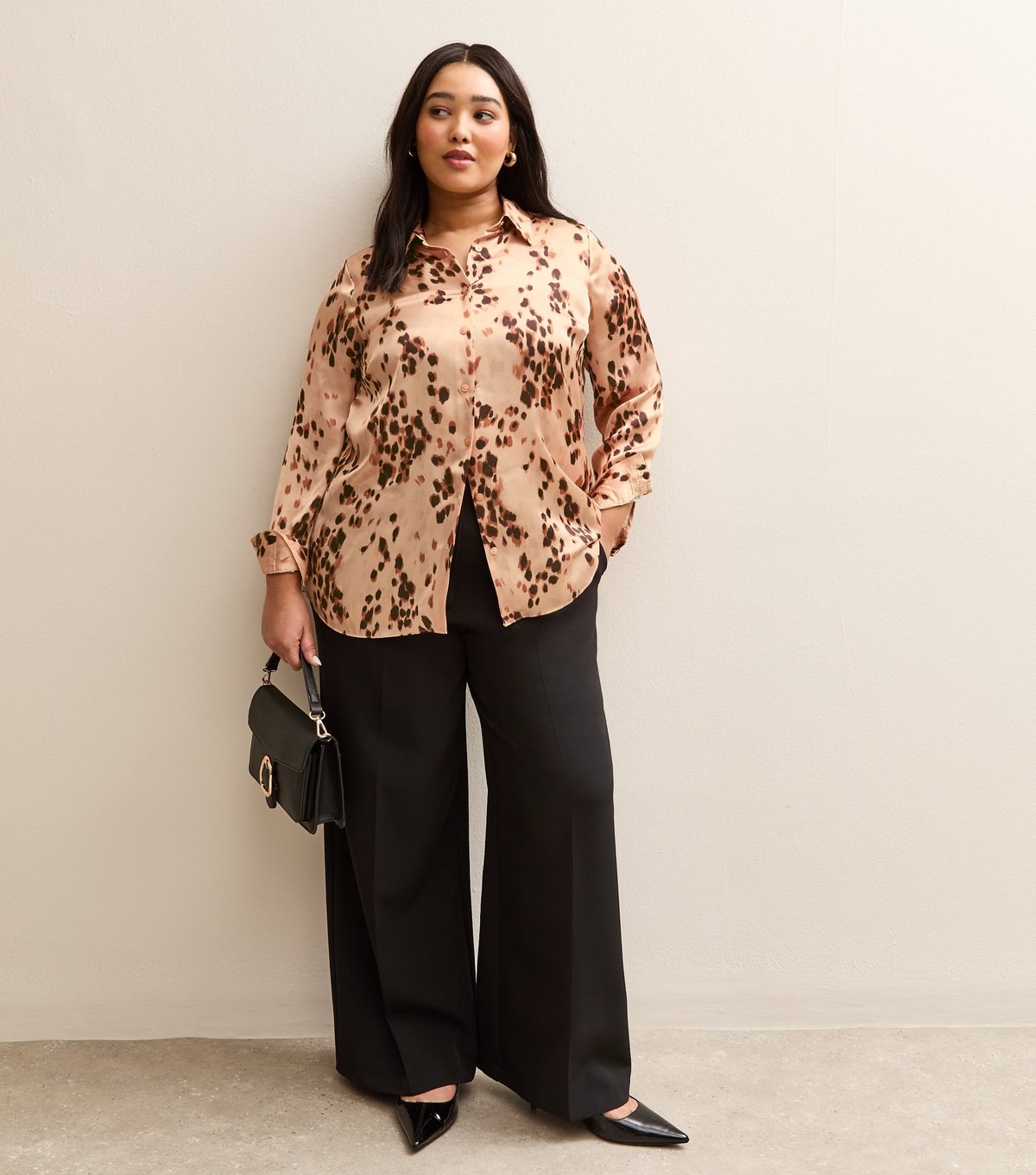 New Look Women's Plus Size Pink Leopard Print Print Satin Shirt Curves New Look - 3