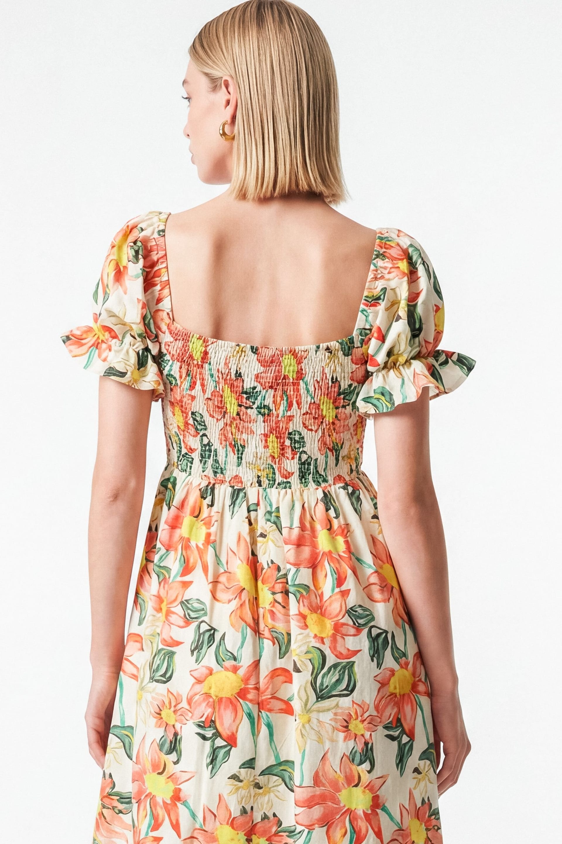 Lovedrobe Lovedrobe Women's Floral Print Short Sleeve Shirred Midaxi Dress - 4