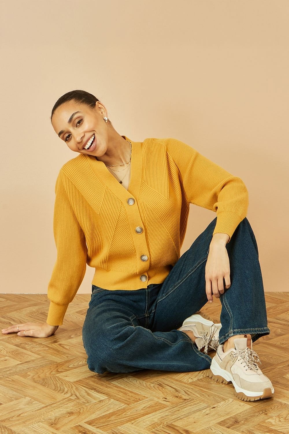 Yumi Yumi Women's Mustard Relaxed Fit Cardigan With Stitch Detail - 4