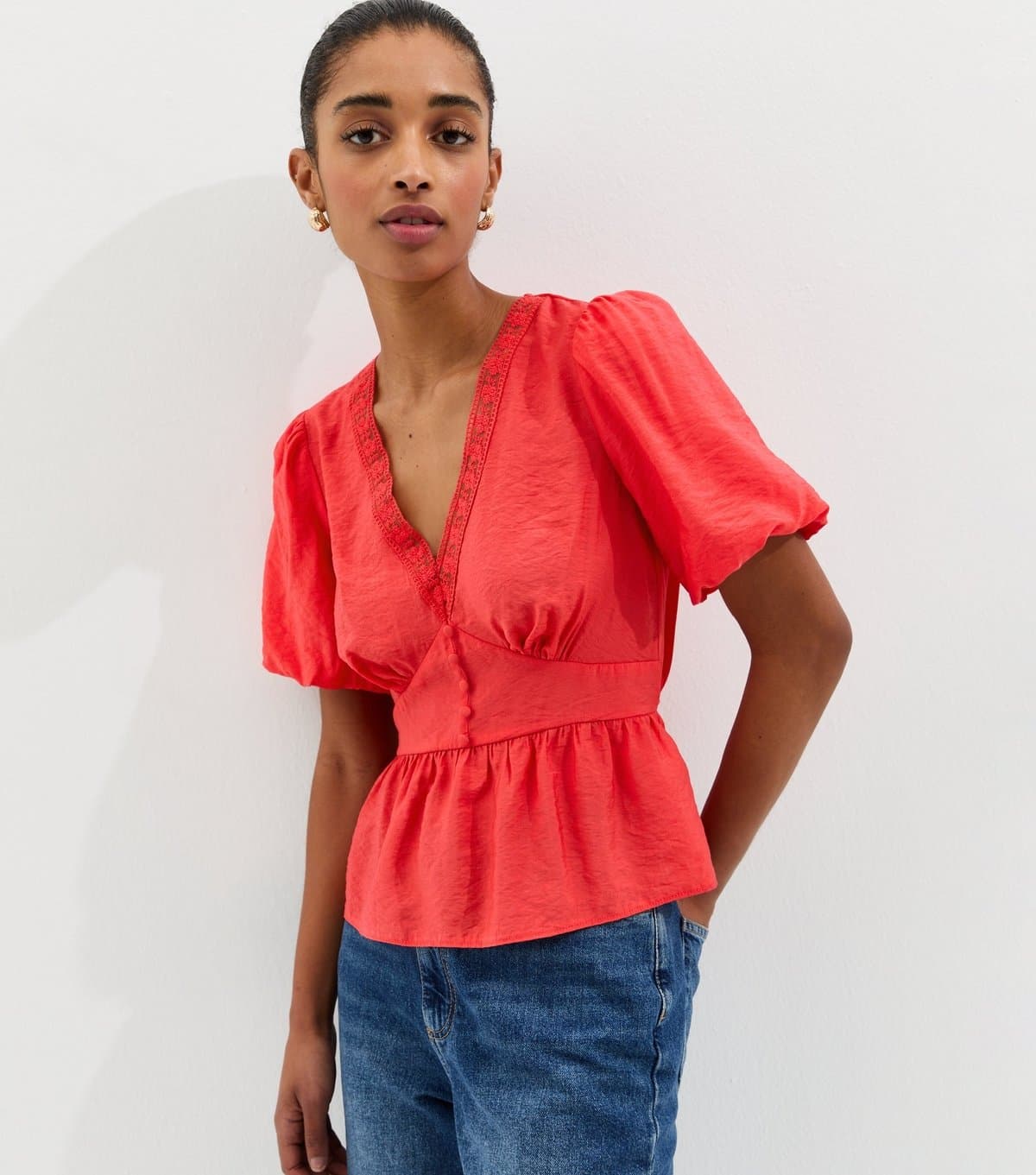 New Look Women's Coral Lace Trim Button up Tea Blouse New Look