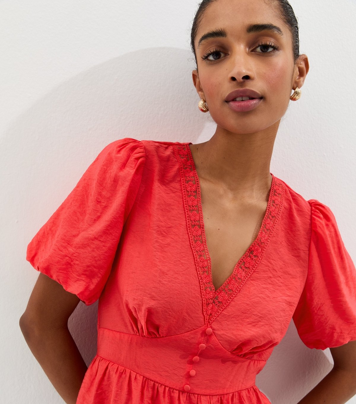 New Look Women's Coral Lace Trim Button up Tea Blouse New Look - 2