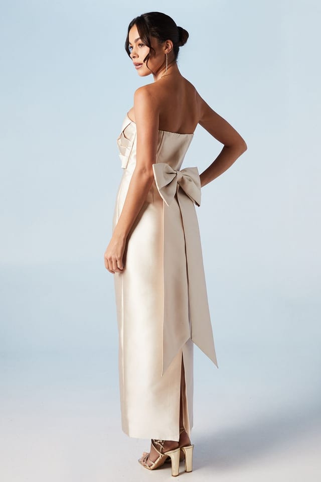 Coast Coast Women's Bandeau Twill Bow Back Bridesmaid Dress in Champagne - 3