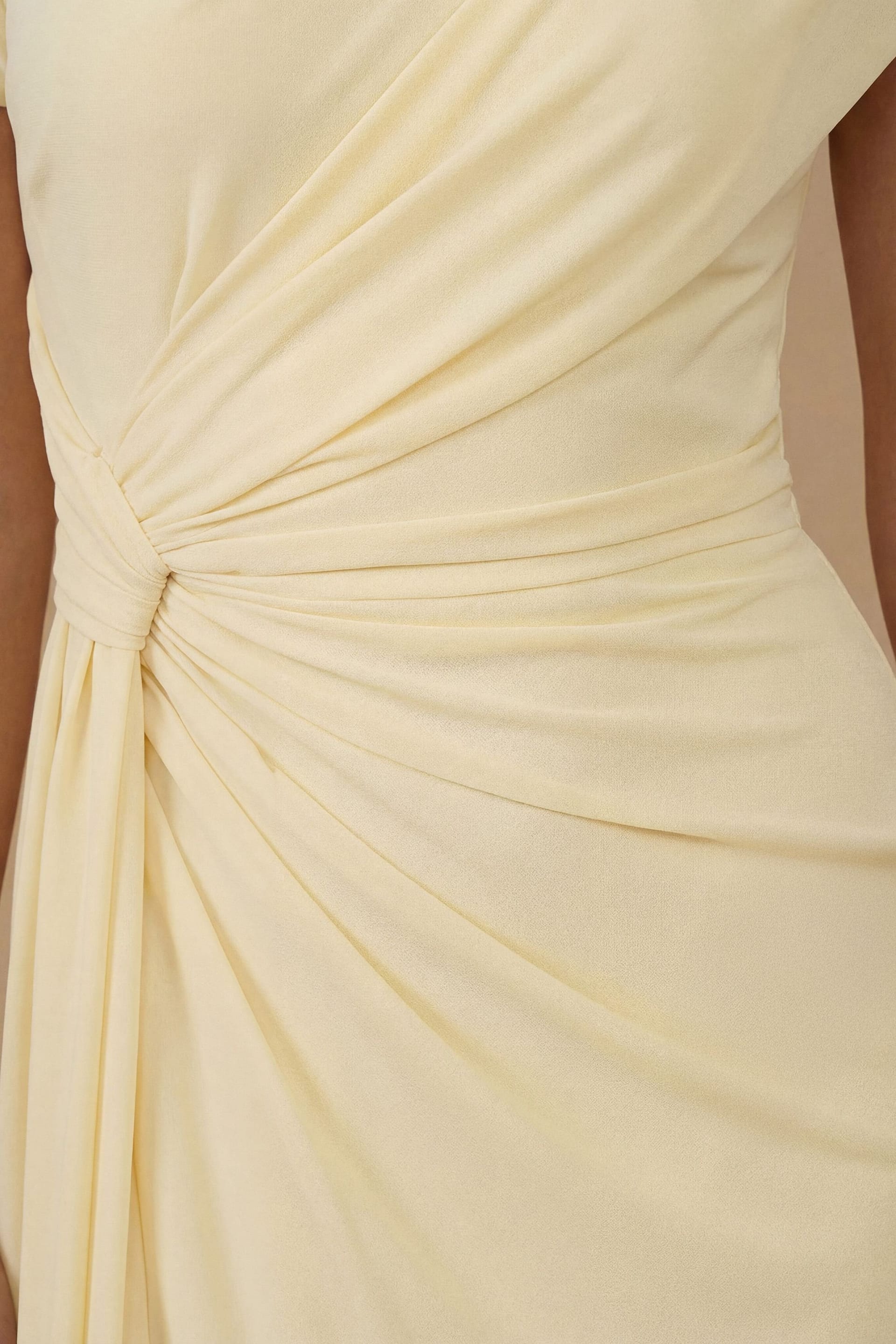 Oasis Oasis Women's Mesh & Satin Drop Shoulder Bridesmaid Dress in Butter - 4