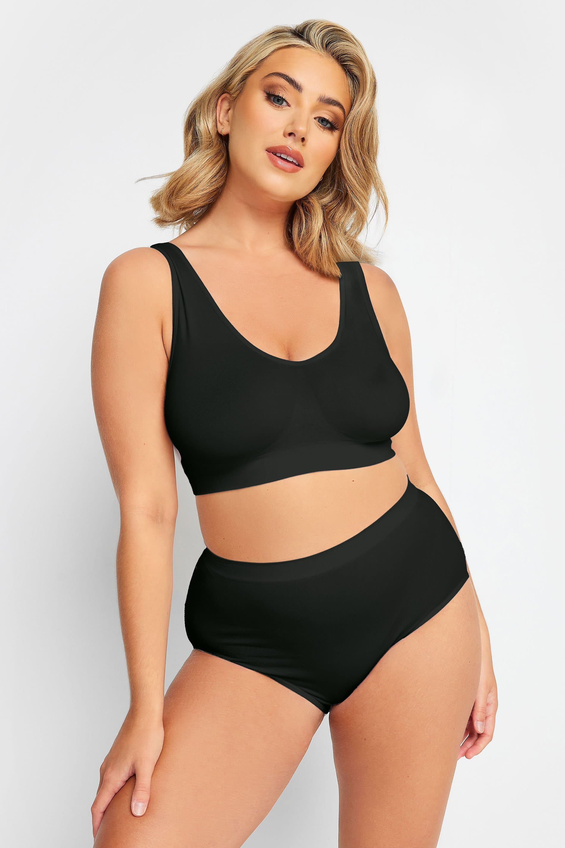 Yours Plus Size Black Seamless Nonpadded Nonwired Bralette