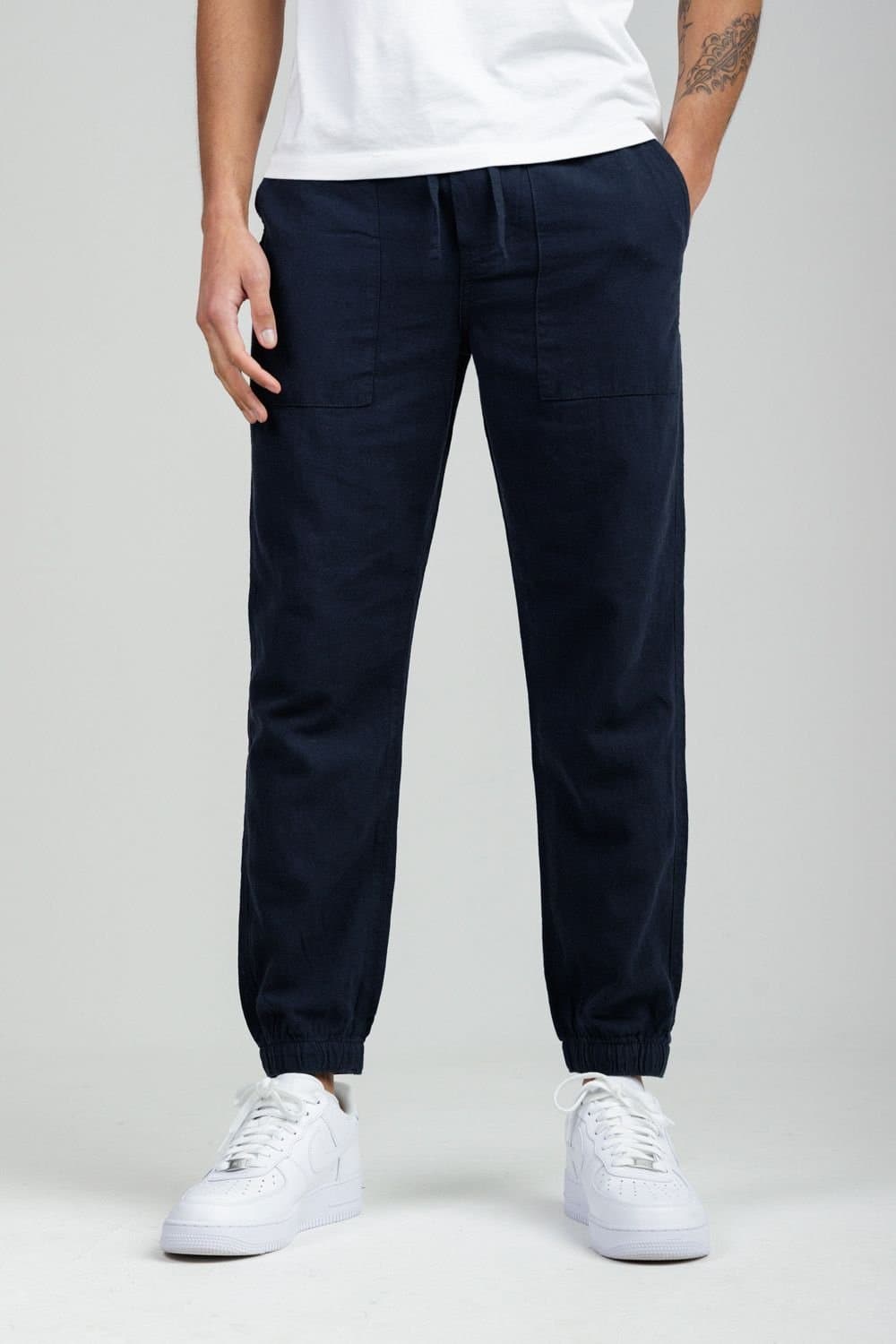 Tokyo Laundry Tokyo Laundry Men's Linen Blend Classic Fit Trousers in Navy