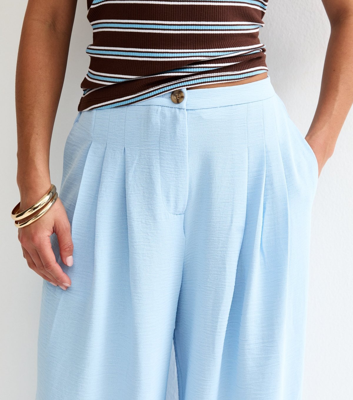 New Look Women's Petite Light Blue Pleated Wide Leg Trousers New Look - 2