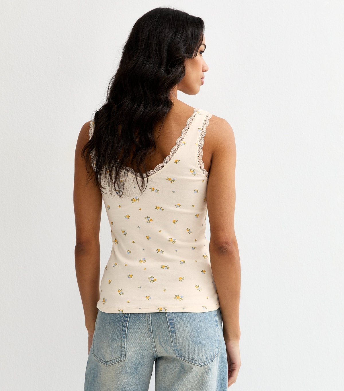 New Look Women's White Ditsy Floral Lace Trim Vest Top New Look - 4