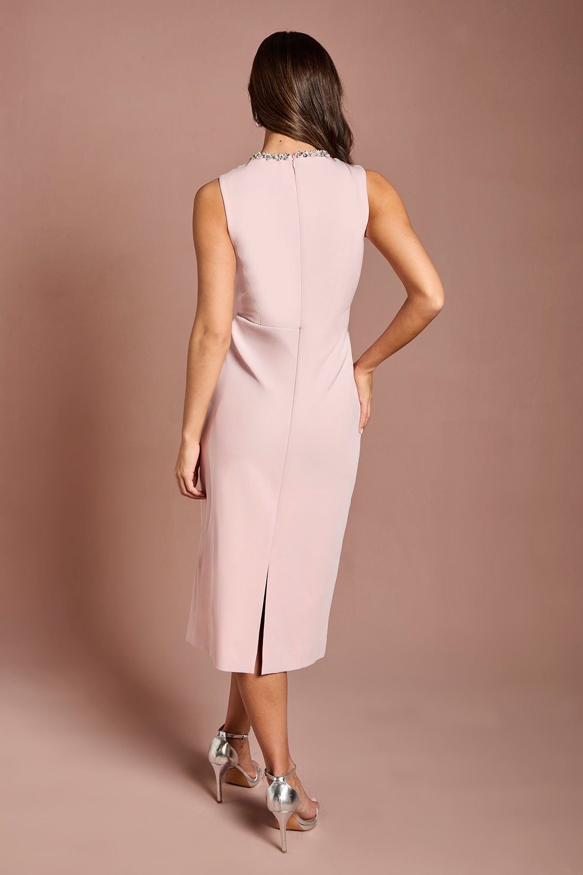 Coast Coast Women's Sleeveless Crepe Midi Dress With Diamante Bow Detail in Blush - 3