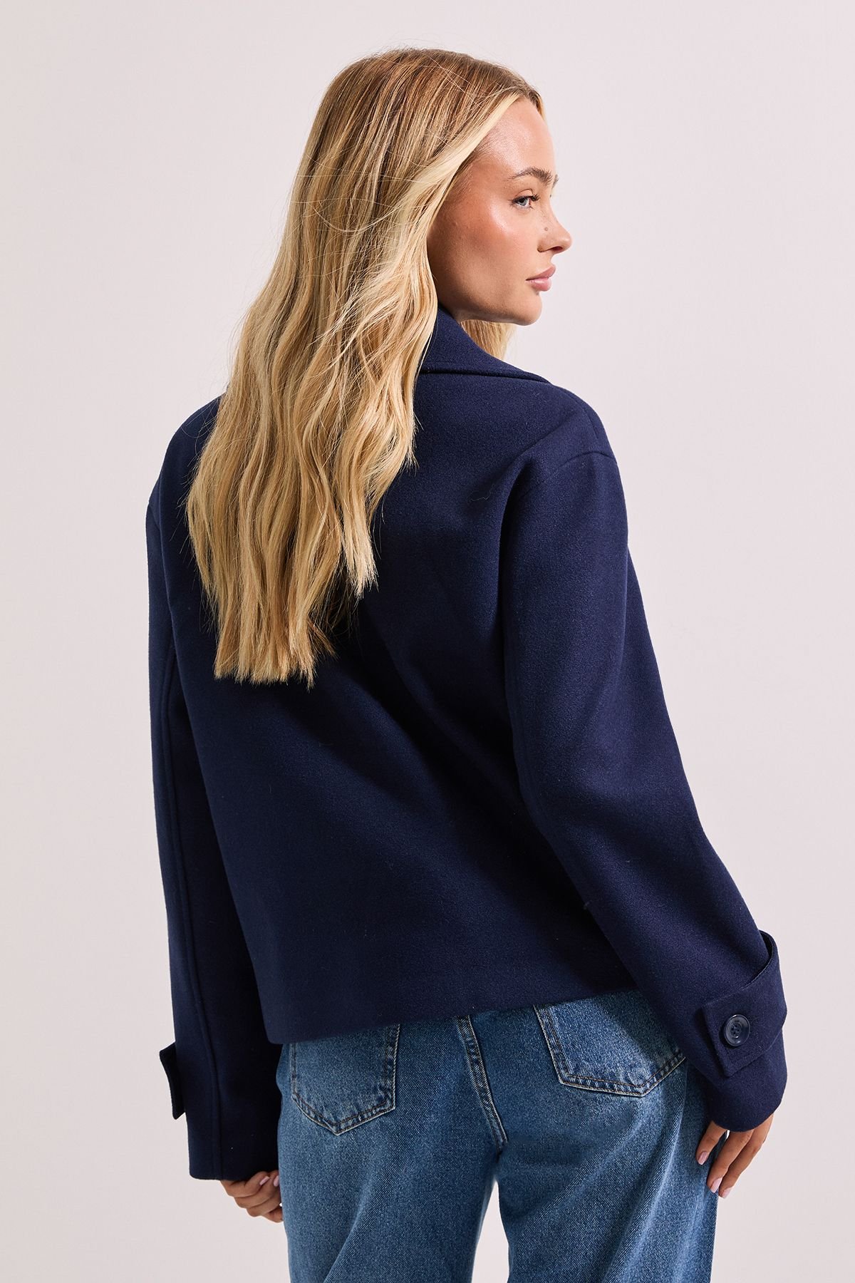 Dorothy Perkins Dorothy Perkins Women's Cuff Detail Wide Collared Short Coat in Navy - 3